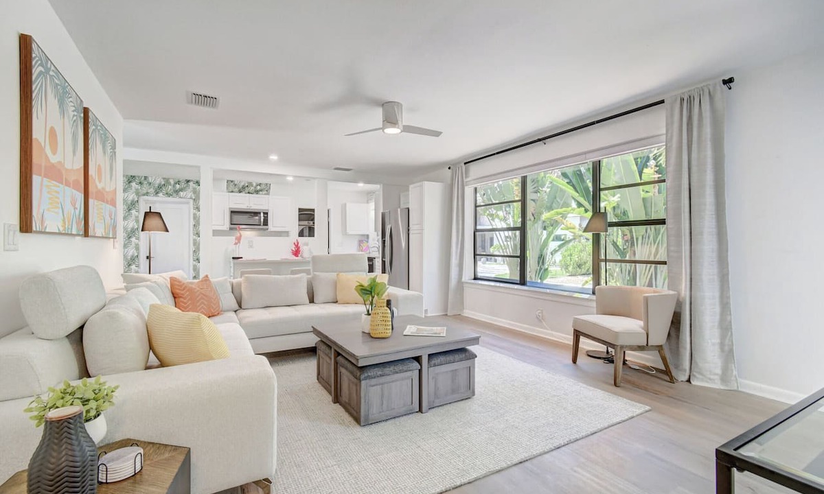 Delray Beach House | 230 | Heated Pool | Hot Tub | Screen Porch | FreeBee Cart Zone |by DelrayNightly