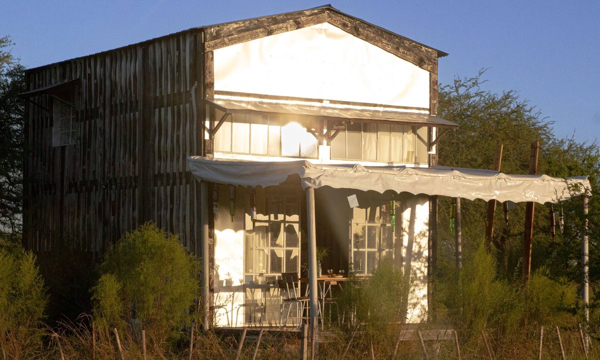 Mercedes Cottage | Cabaña de Estilo en entorno Natural único a 2 km del río Negro y 5 k de Mercedes