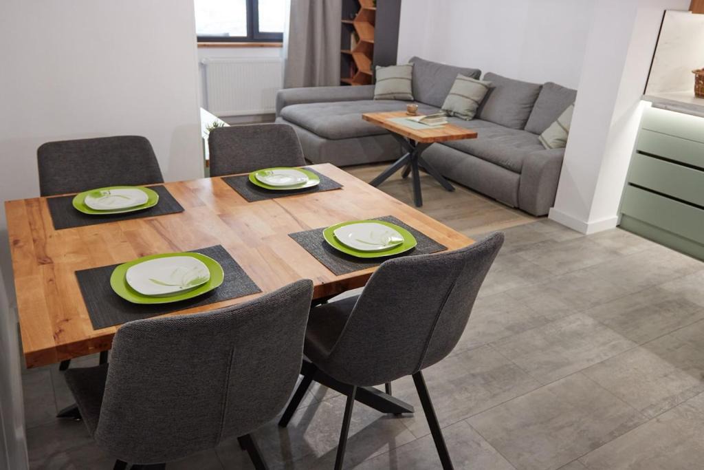 Iskar Apartment | Panoramic Apartment Direct Metro Access