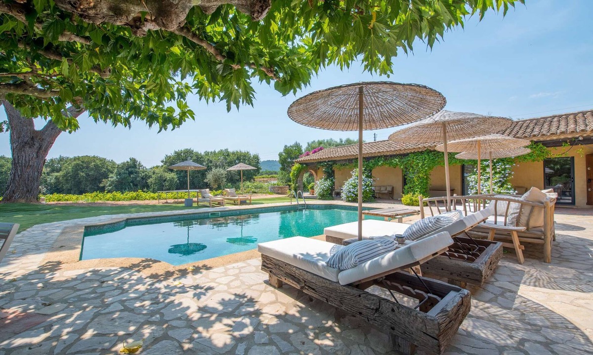Ramatuelle House | RAMATUELLE - IN THE HEART OF THE VINEYARDS - 6 BEDROOMS - SWIMMING POOL - PLAY AREA