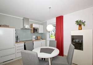 Beachfront vacation rental with a terrace, access to the pool and sauna - Rex Rugia in Mönchgut OT Lobbe
