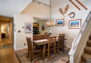 Spacious 3-Bedroom + Loft Condo at Timber Run – Mountain Views, and Walkable to in Steamboat Springs