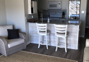 Studio condo - beautiful side-view of the Gulf! in Orange Beach