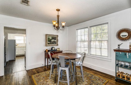 Old East Hill House | Casa Alcaniz