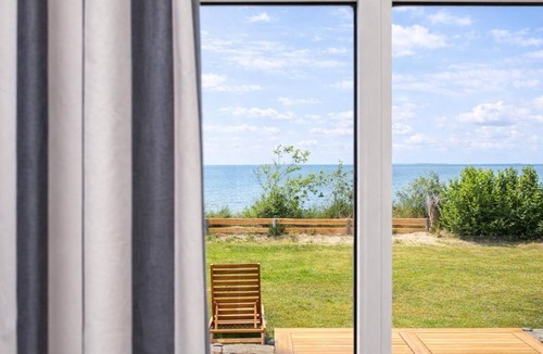 Wittduen Apartment | Die Wohnung Martha Wurde 2020 Komplett Renoviert und neu Eingerichtet . Sie Haben Einen Wunderschönen Blick in den Gepflegten Garten und auf das Wattenmeer