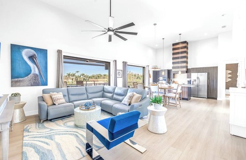 Siesta Key Condo | Gertrude's | 100% Private Resort-like home & pool, 500ft to private Siesta Key beach access