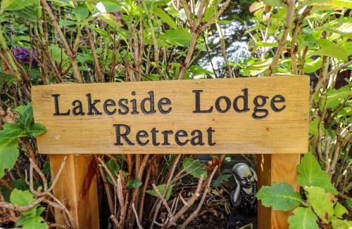 Tattershall House | Lakeside Lodge Retreat