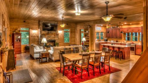 Foxfire Estates House | Memory Maker