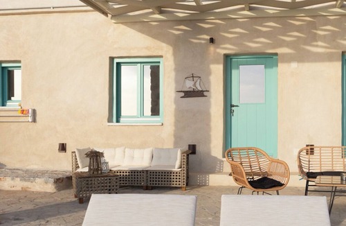 Areopoli Apartment | Paradise Can Wait Sophia Suites