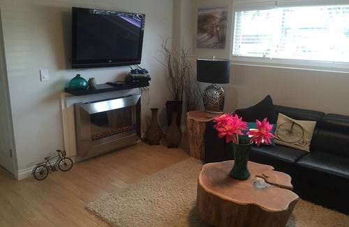 Sidney House | Sidney by the Sea 2 Bedroom 1 Bathroom Livingroom, In a private space