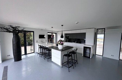 Saint-Aygulf Villa | Villa Ronsard modern - sea view - swimming pool - air conditioning