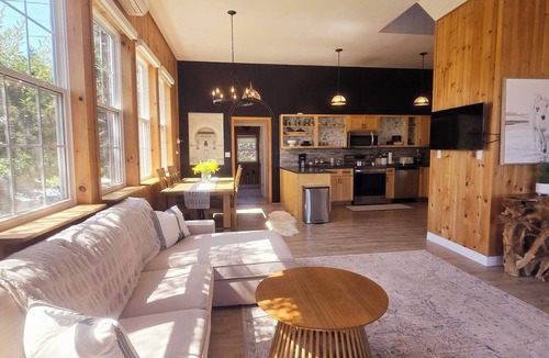 Brackley Beach House | Water view, king bed, 3 min. to beach, near downtown, full kitchen, pet friendly