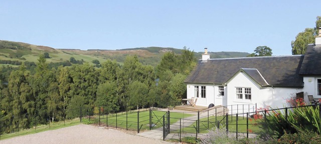 1 bedroom accommodation in Foss, near Pitlochry in Pitlochry