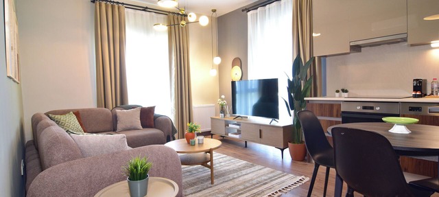 10th floor brand new complete apartment in Bağcılar