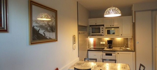 1st floor apartment with ski-in/ski-out view. in Valmeinier
