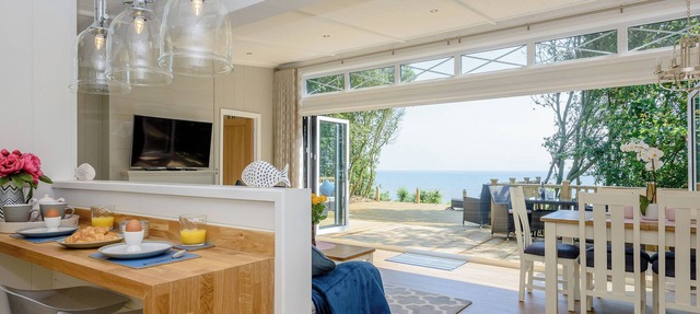 2 bedroom accommodation in Corton, near Lowestoft in Lowestoft
