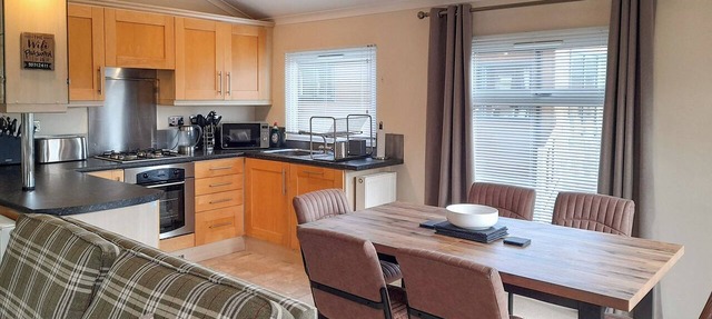 3 bedroom accommodation in Carnforth in Carnforth