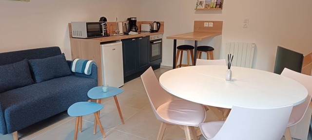 33m2 Modern Duplex - Elegance and Comfort in Doudeville