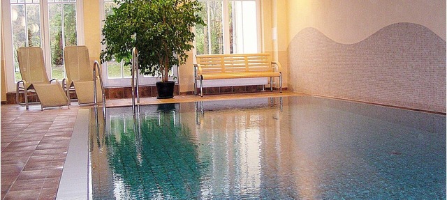 4*Stars-luxury-Apartment with swimming pool & spa directly at the beach in Kühlungsborn