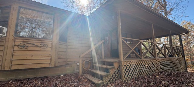 A peaceful haven in the Smokies for birdwatchers and nature lovers alike. in Murphy