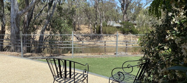 Adelphi 3 - River views located in the centre of Echuca in Echuca