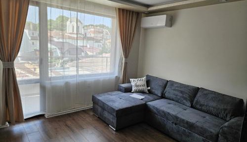 AMORA Apartment in Dobrich