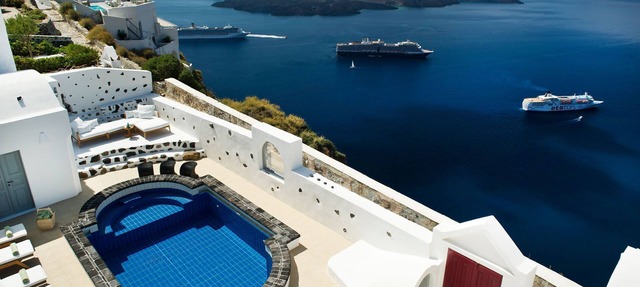 Antelmi luxury Private Villa On The Caldera Cliff In Firostefani-Fira Santorini in Santorini