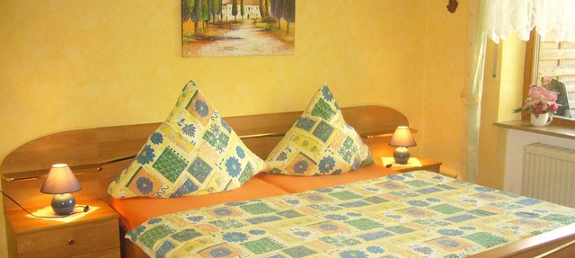 Apartment Talblick (35sqm) with south-facing terrace in Bad Bocklet
