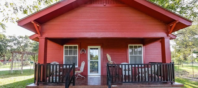 'August Schmidt' Fredericksburg Cottage w/Hot Tub in Fredericksburg