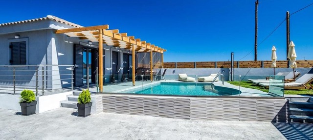Aurelia Villa in Laganas