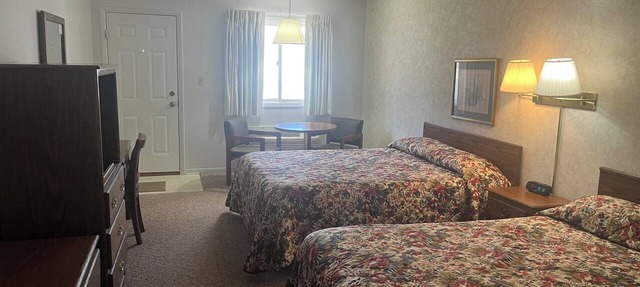 Aurora Inn in Aurora