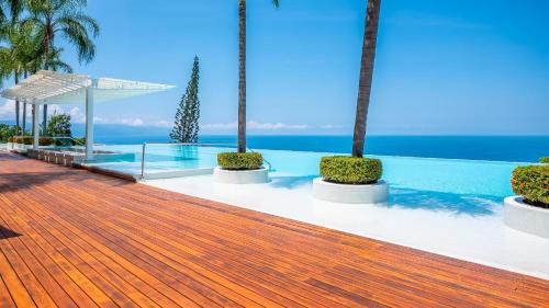 AVALON - 1002 Amapas Bay Bliss with Private Pool in Puerto Vallarta