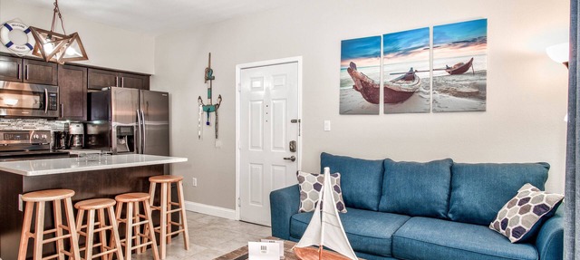 Avalon Ground floor condo in clearwater