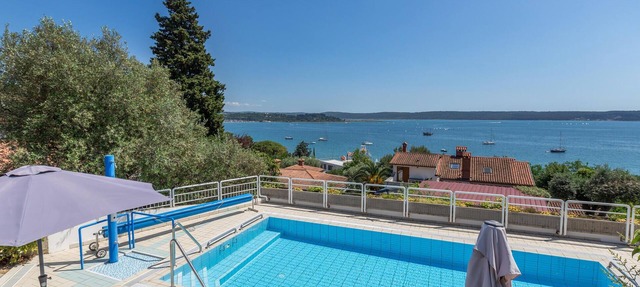 Awesome apartment in Portoroz with house sea view in Portoroz