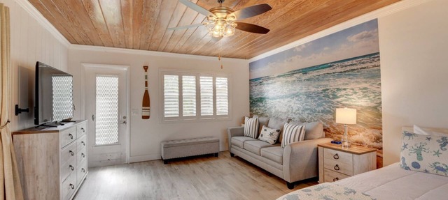 Beach Bungalow in Delray Beach
