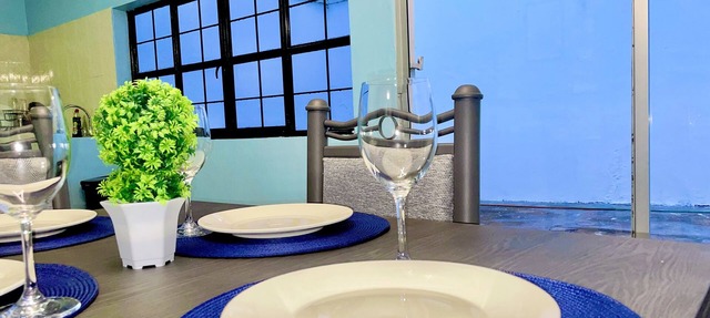 Beach House in the Jungle High Speed Internet, Wifi, AC in santa cruz