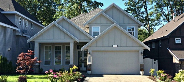 Beautiful Private Suite in the Basement of a Delightful Single Family Home in North Surrey