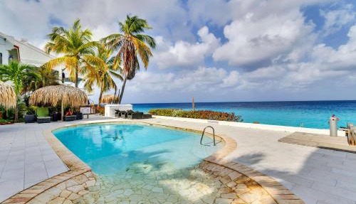 Belmar Oceanfront Apartments 15 with Pool in Kralendijk