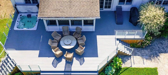 Birch Beach Lake House-Hot tub/Sauna, Lake Access in Goderich