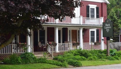 Black Lantern Inn in Montgomery Center