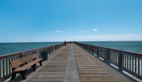 Brand NEW Expansive Coastal Home w/Custom Furnishings Sleeps 15 in Panama City Beach