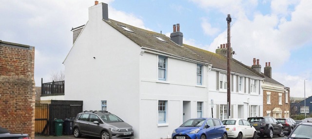 Bristol Gardens - Luxury Home, 2 min from the Beach in Brighton