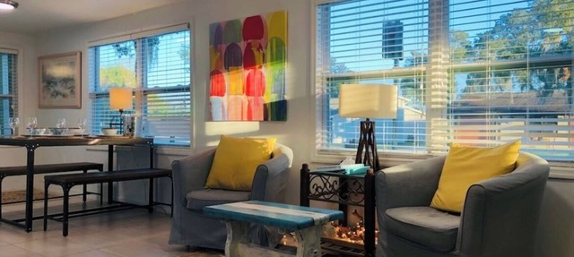 Casa Blue - Beautiful Renovated Cottage Close to Downtown! in Safety Harbor