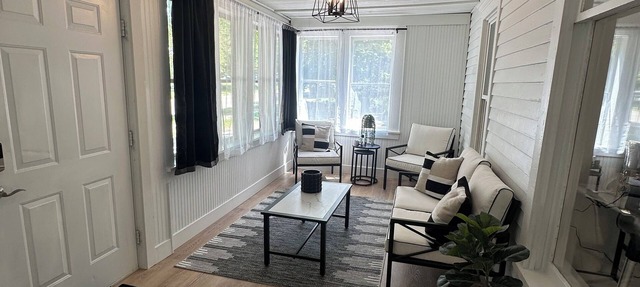 Charming 2-bedroom apartment in historical Galien with AC, WiFi fully rehabbed in Galien