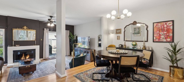 Charming 2-Bedroom Vintage Modern Condo in Midlothian with AC, Wi-Fi, Pool in Midlothian