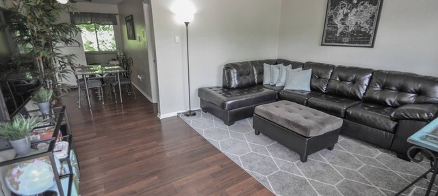 Charming first floor 2-bedroom apartment. All private with patio. in Elsmere