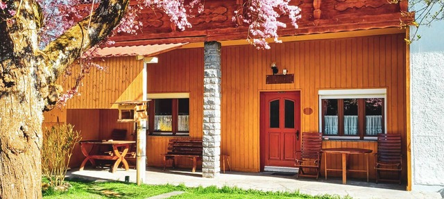 Charming, Well-Equipped Apartment in a Peaceful Setting in Windorf
