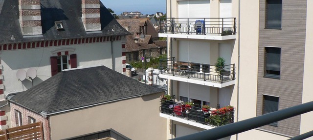 Comfortable apartment with wifi, TV, Balcony, parking, 2 bedrooms, 1 bathroom, 4 people, 57m2 in Dives-sur-Mer