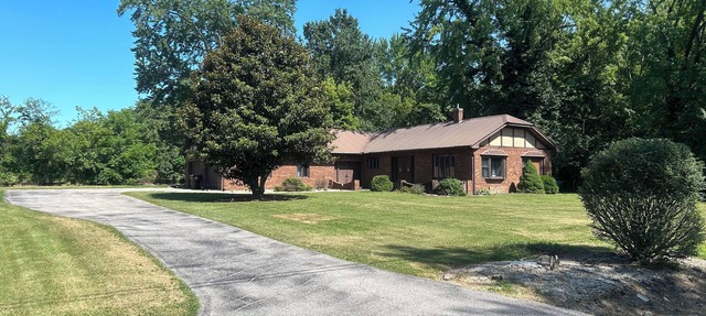 Country Rental in Sullivan