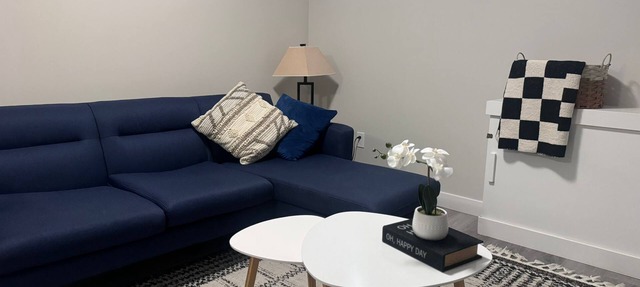 Cozy basement suite near Airport in Winnipeg